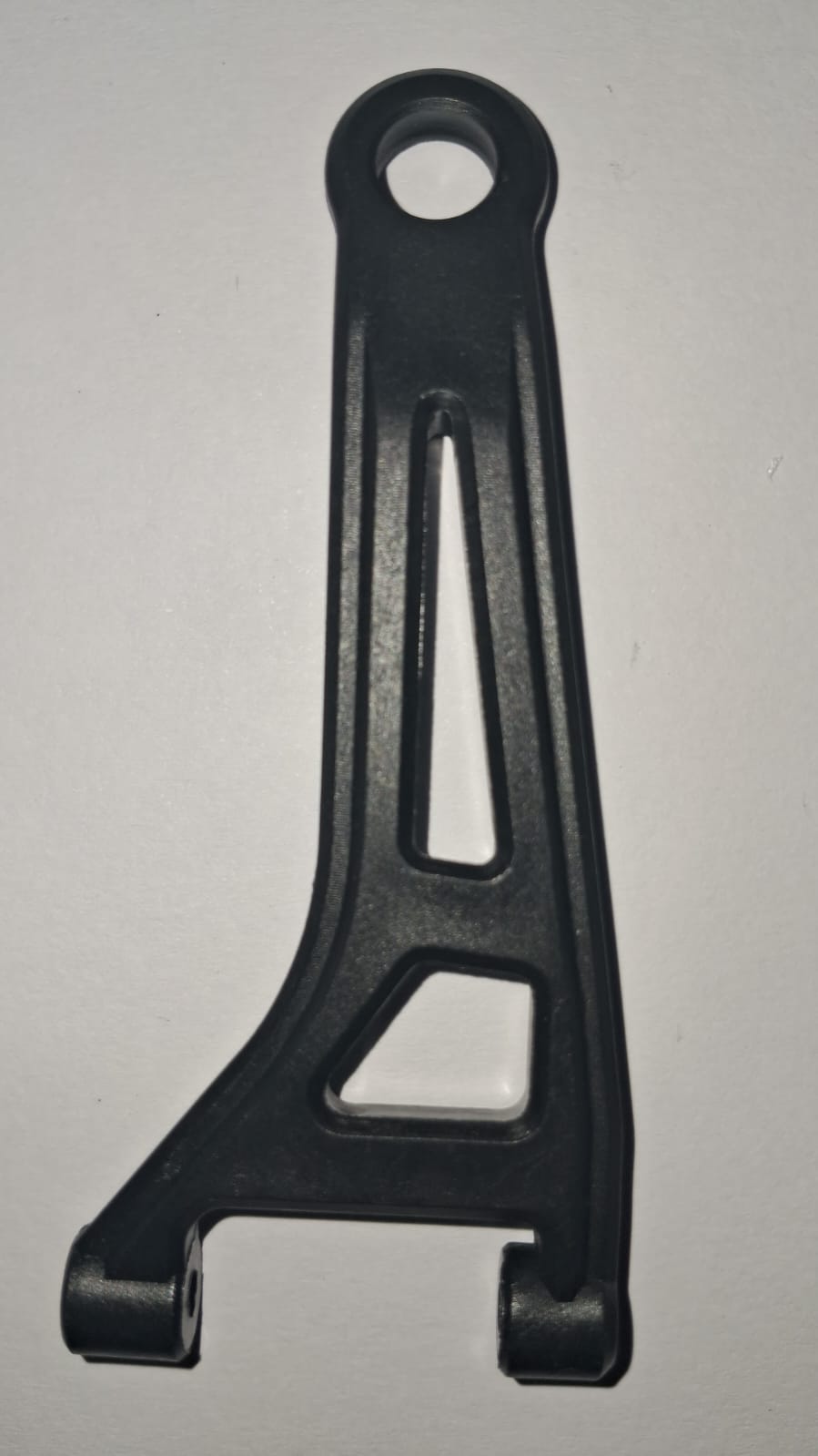 UPPER SWING ARMS FOR 1:10 RC CAR
