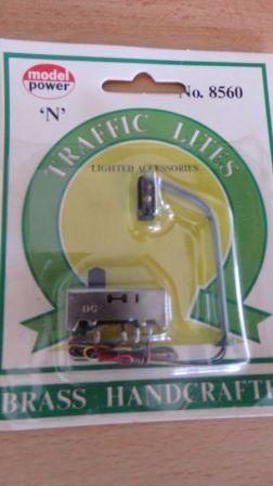 N SCALE TRAFFIC LIGHTS NO.8560