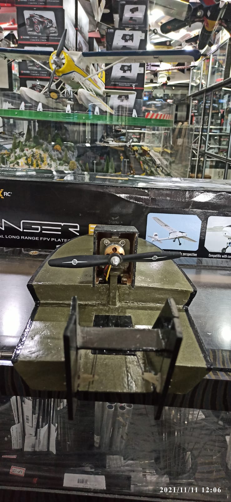 HAVOC STORM RC BOAT BE01 DARK GRAY (QUALITY PRE OWNED)