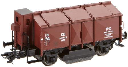 Ho Scale Trix Track Cleaning Car