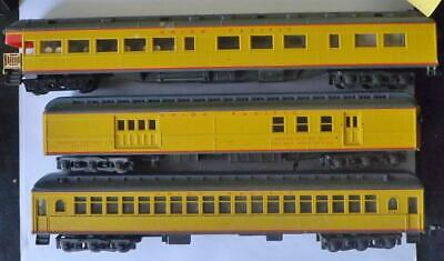UNION PACIFIC TRAIN BOGGIES - 3 PCS