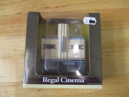 N SCALE REGAL CINEMA
