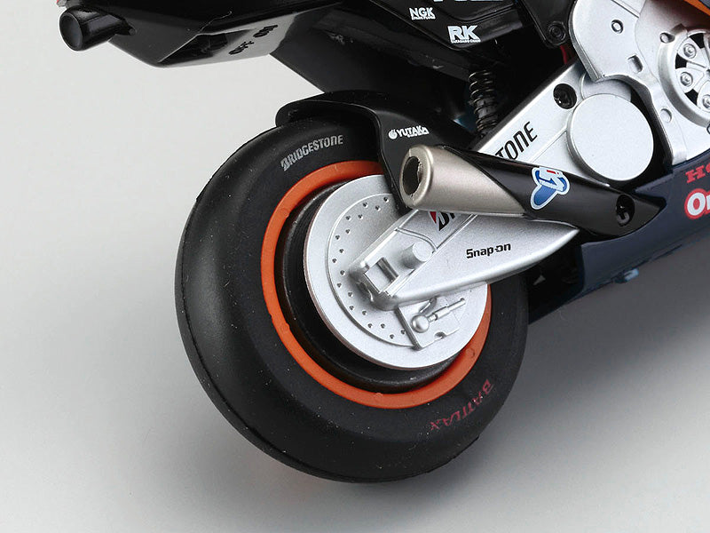 Kyosho Repsol Honda RC 212