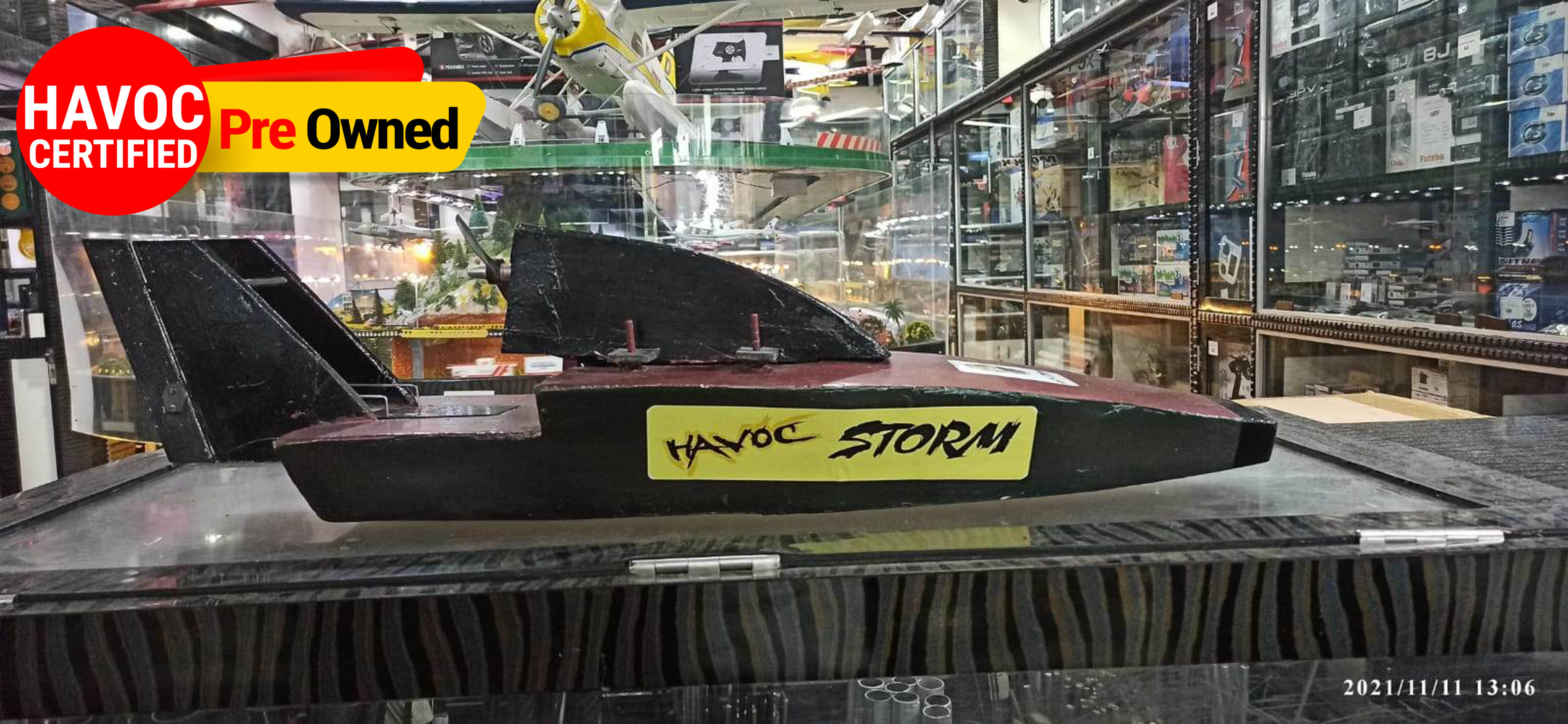 HAVOC STORM RC BOAT BE08 RED AND GREEN (QUALITY PRE OWNED)